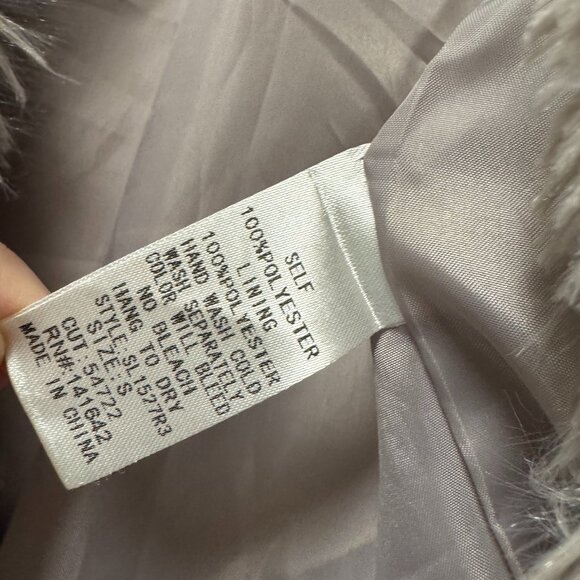 She + Sky Faux Fur Jacket - Picture 7 of 7